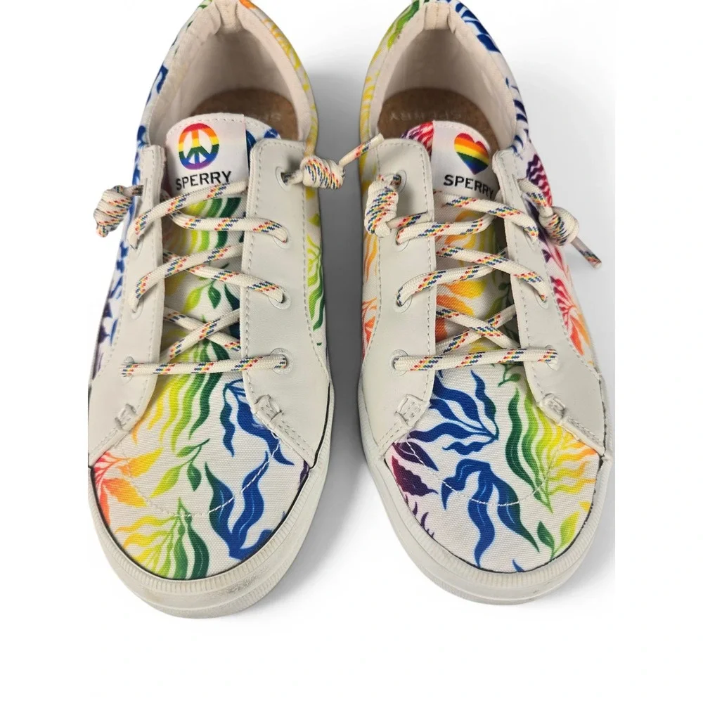 Sperry Crest Vibe Pride Rainbow Wave Canvas Sneakers Size 8.5M